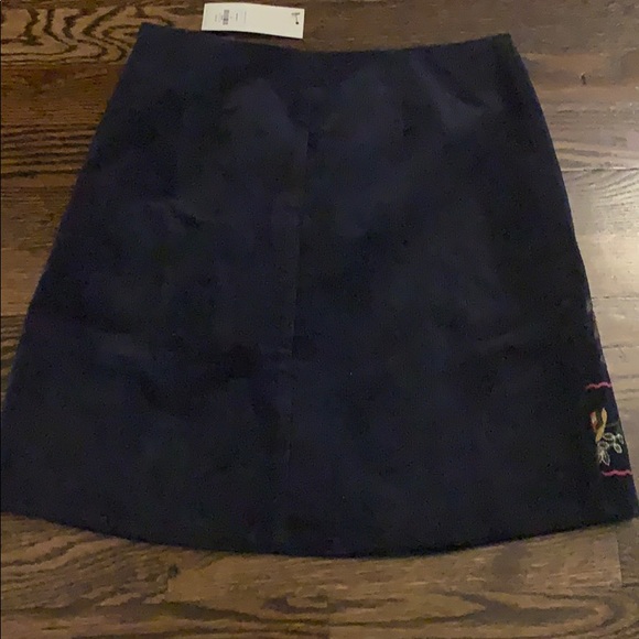 Embroidered corduroy mini skirt - Picture 3 of 3